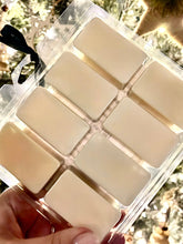 Load image into Gallery viewer, The Joany Box